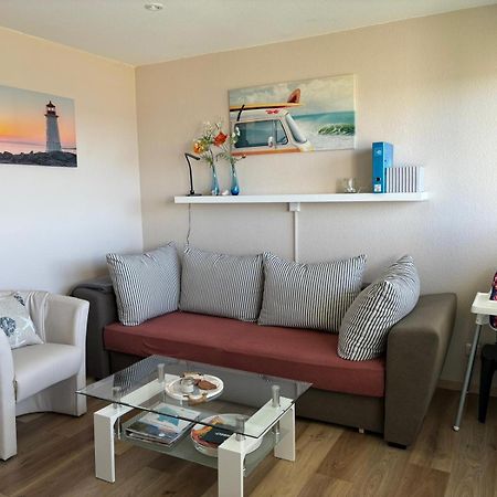 Appartement Mit Balkon Und Meerblick Фехмарн Екстериор снимка